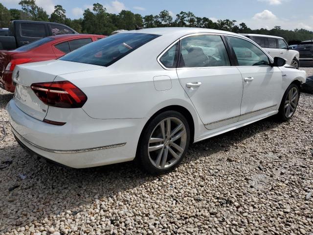 1VWDT7A39HC064734 - 2017 VOLKSWAGEN PASSAT R-LINE Weiß Foto 3