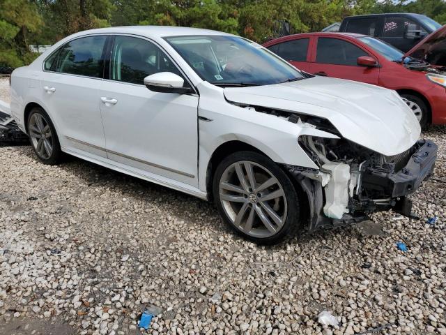 1VWDT7A39HC064734 - 2017 VOLKSWAGEN PASSAT R-LINE Weiß Foto 4