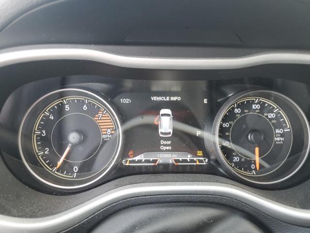 1C4PJMBS6HW601732 - 2017 JEEP CHEROKEE TRAILHAWK WHITE photo 9