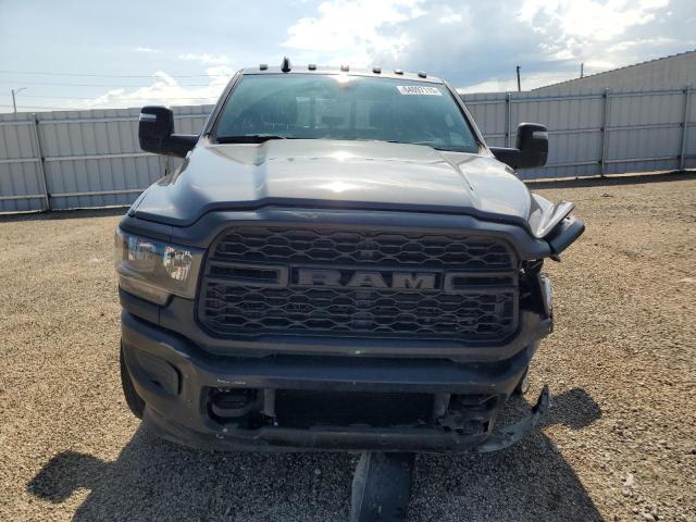 3C6UR5CL6RG328517 - 2024 RAM 2500 TRADESMAN ნაცრისფერი ფოტო 5