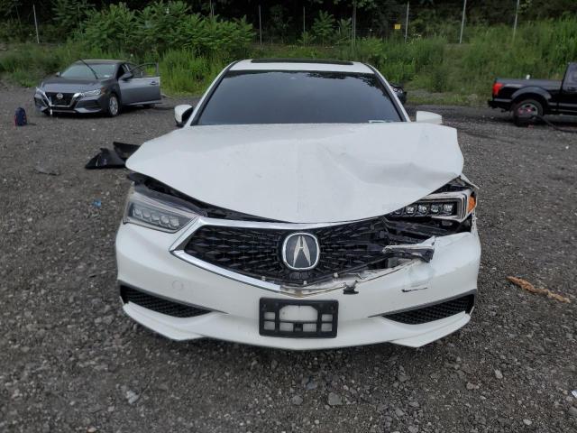 19UUB1F34JA002141 - 2018 ACURA TLX WHITE photo 5