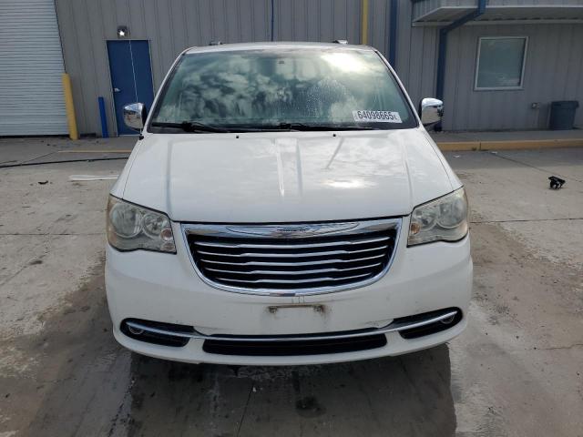 2C4RC1CG3CR288989 - 2012 CHRYSLER TOWN & COU TOURING L WHITE photo 5