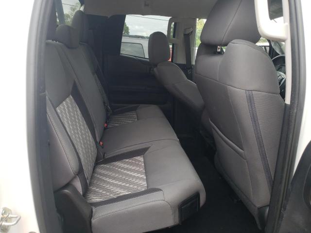 5TFRY5F19KX247900 - 2019 TOYOTA TUNDRA DOUBLE CAB SR/SR5 WHITE photo 10