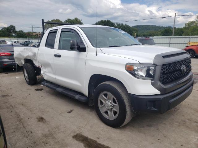 5TFRY5F19KX247900 - 2019 TOYOTA TUNDRA DOUBLE CAB SR/SR5 WHITE photo 4