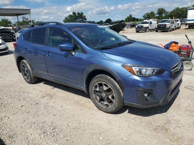 JF2GTABCXJG338194 - 2018 SUBARU CROSSTREK PREMIUM BLUE photo 4