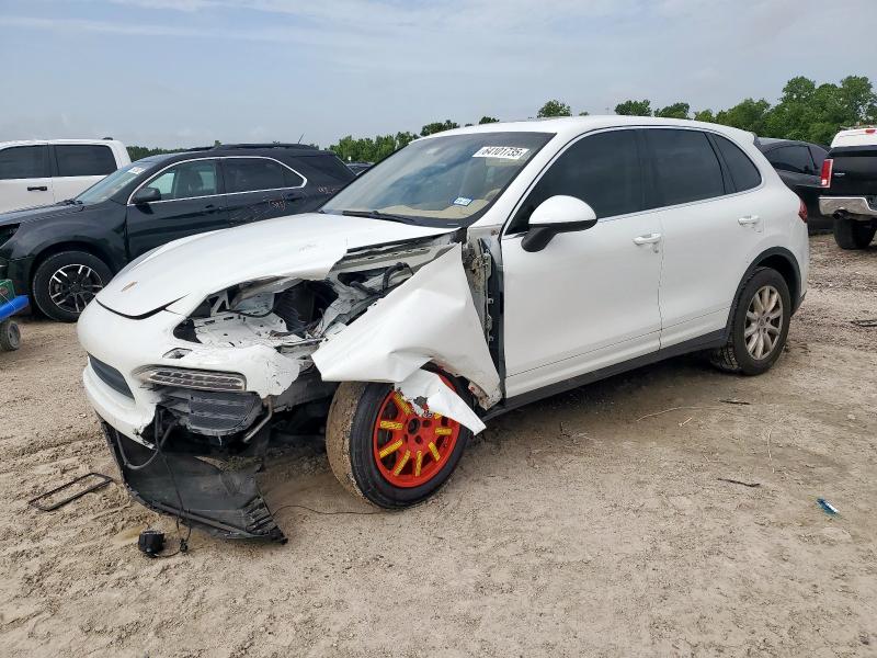 2014 PORSCHE CAYENNE, null