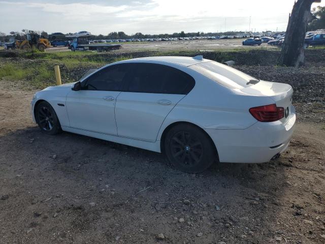 WBA5A7C51FD620602 - 2015 BMW 528 XI WHITE photo 2