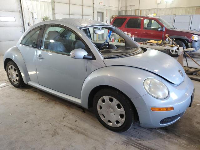 3VWPW3AG7AM007422 - 2010 VOLKSWAGEN NEW BEETLE SILVER photo 4