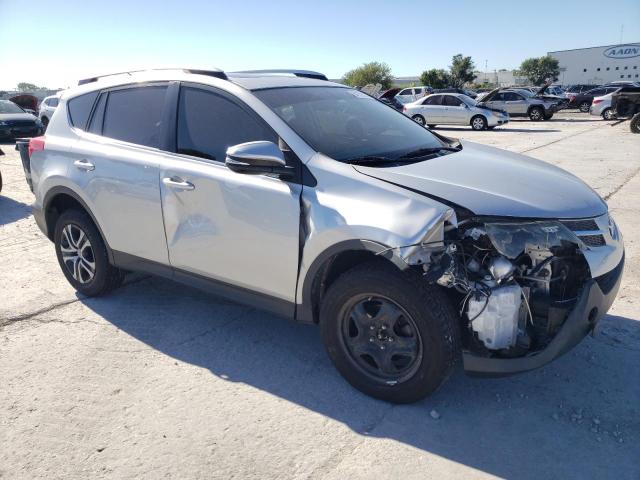 JTMRFREV2FD149283 - 2015 TOYOTA RAV4 XLE SILVER photo 4