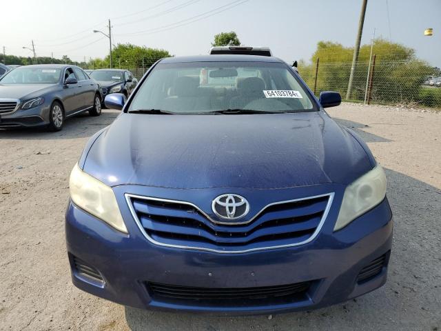 4T1BF3EK0BU721462 - 2011 TOYOTA CAMRY BASE BLUE photo 5