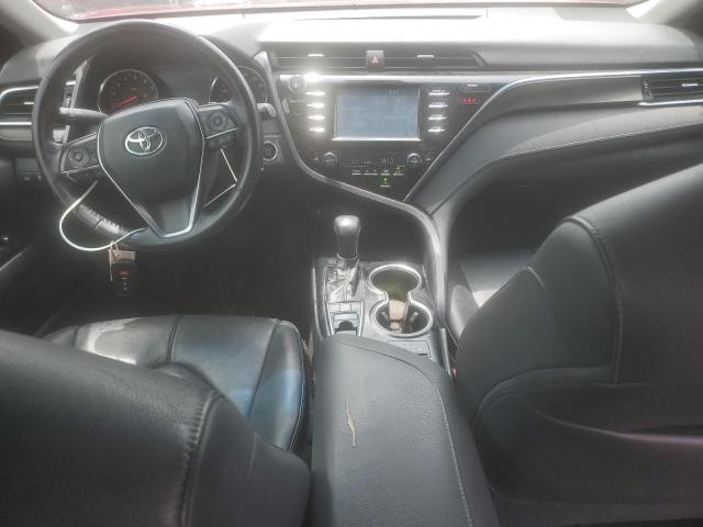 4T1B61HK2JU551538 - 2018 TOYOTA CAMRY XSE 红色 照片 8