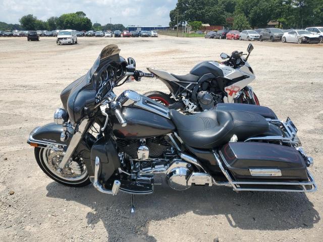 1HD1FC4158Y696812 - 2008 HARLEY-DAVIDSON FLHTCUI CHARCOAL photo 3