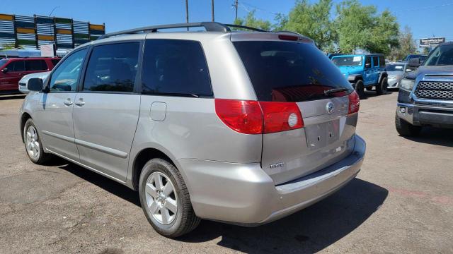 5TDZK22C49S266345 - 2009 TOYOTA SIENNA XLE SILVER photo 3