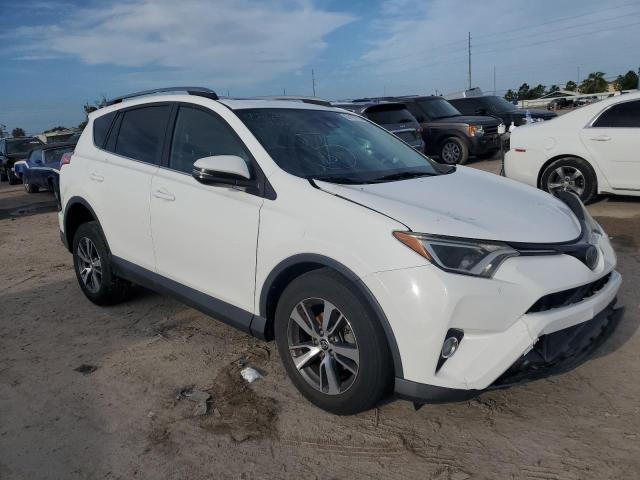 2T3WFREV1JW414337 - 2018 TOYOTA RAV4 ADVENTURE WHITE photo 4