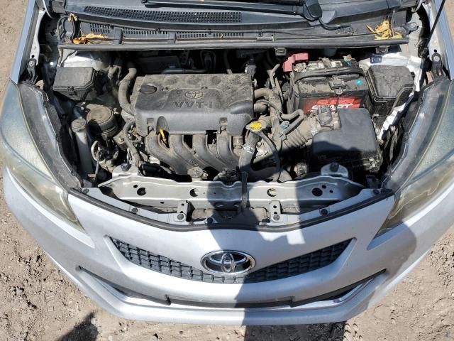 JTDKTUD31ED582864 - 2014 TOYOTA YARIS SILVER photo 11