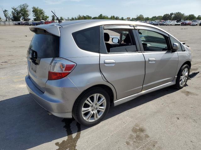 JHMGE8H6XAS010448 - 2010 HONDA FIT SPORT SILVER photo 3