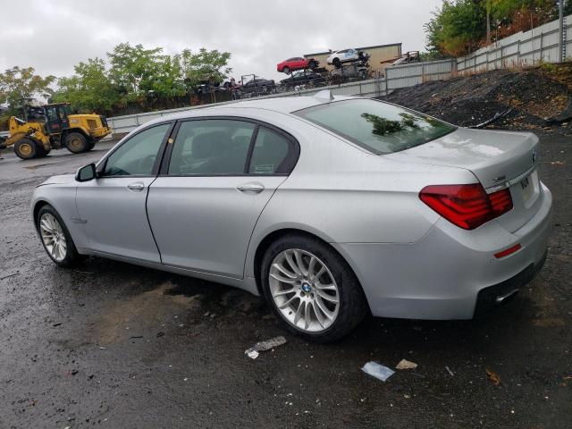 WBAYF4C50DD127634 - 2013 BMW 740 LXI SILVER photo 2