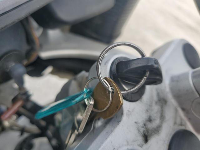 WB10409BXWZB85705 - 1998 BMW R1100 GS BLACK photo 8