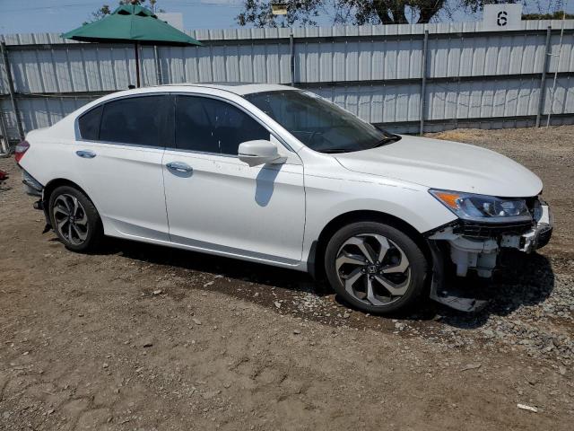 1HGCR2F77GA242776 - 2016 HONDA ACCORD EX WHITE photo 4