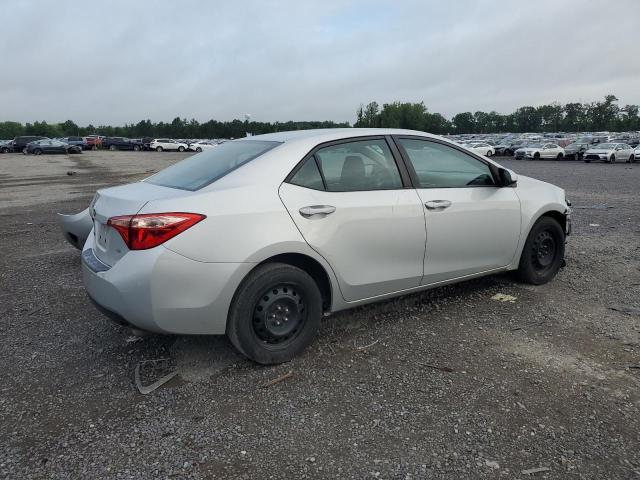 2T1BURHE1JC119863 - 2018 TOYOTA COROLLA L ვერცხლისფერი ფოტო 3