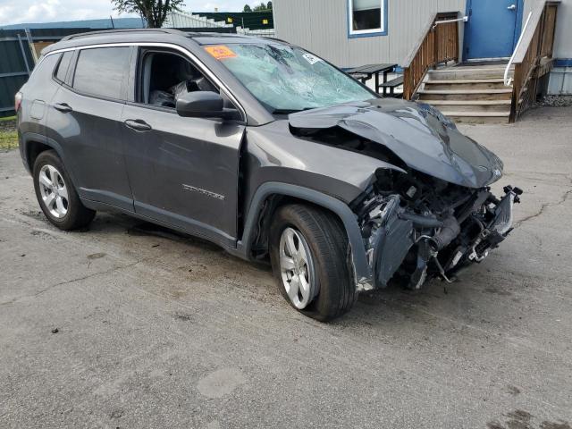 3C4NJDBB7KT755001 - 2019 JEEP COMPASS LATITUDE Siyah fotoğraf 4