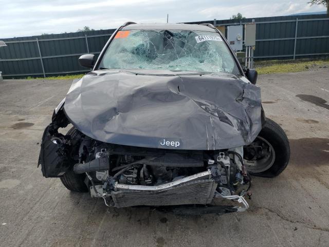 3C4NJDBB7KT755001 - 2019 JEEP COMPASS LATITUDE Siyah fotoğraf 5