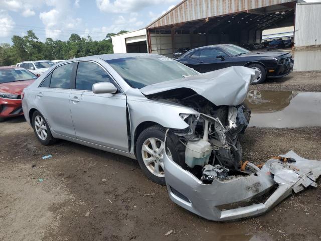 4T1BF3EK8AU110867 - 2010 TOYOTA CAMRY BASE 银色 照片 4