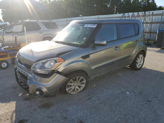 2013 KIA SOUL +, null