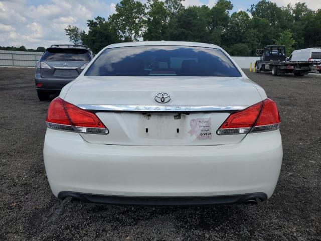 4T1BK3DB2BU412069 - 2011 TOYOTA AVALON BASE WHITE photo 6