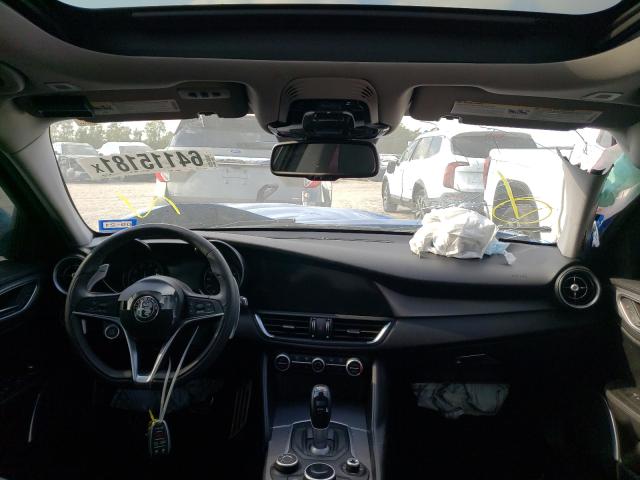 ZARFAEDN0J7564109 - 2018 ALFA ROMEO GIULIA Q4 BLUE photo 9