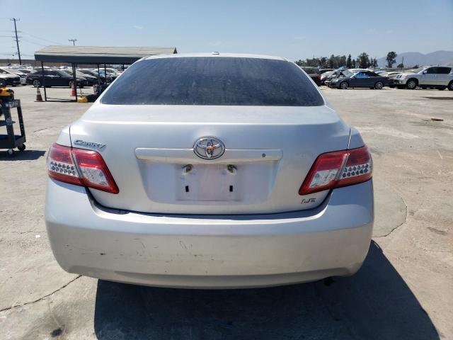 4T1BF3EK1BU693154 - 2011 TOYOTA CAMRY BASE SILVER photo 6