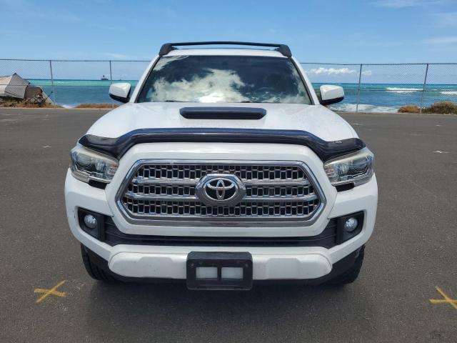 3TMAZ5CN7GM014287 - 2016 TOYOTA TACOMA DOUBLE CAB WHITE photo 5