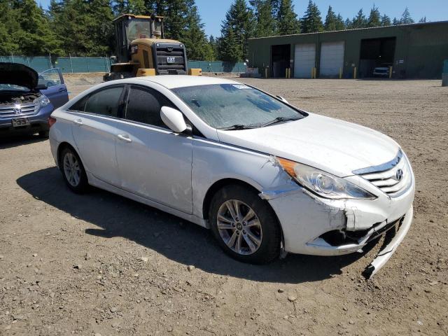 5NPEB4AC3DH801448 - 2013 HYUNDAI SONATA GLS WHITE photo 4