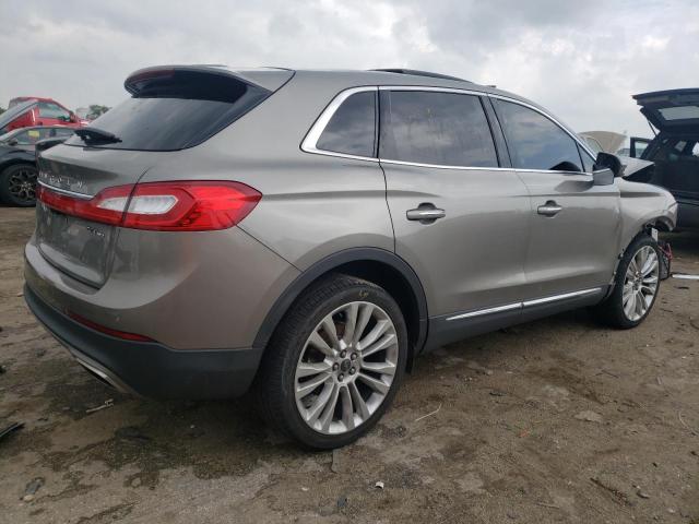 2LMPJ8LP2HBL10566 - 2017 LINCOLN MKX RESERVE أسمر صورة 3
