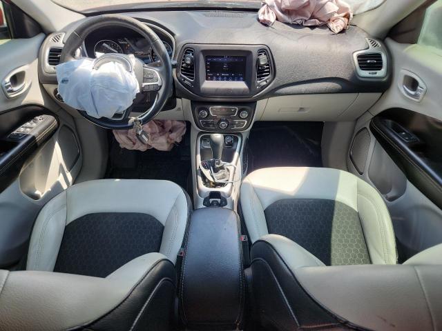 3C4NJCBB7KT636407 - 2019 JEEP COMPASS LATITUDE Rot Foto 8