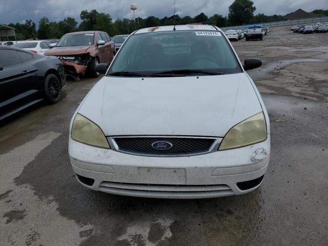 1FAFP34NX7W110001 - 2007 FORD FOCUS ZX4 WHITE photo 5