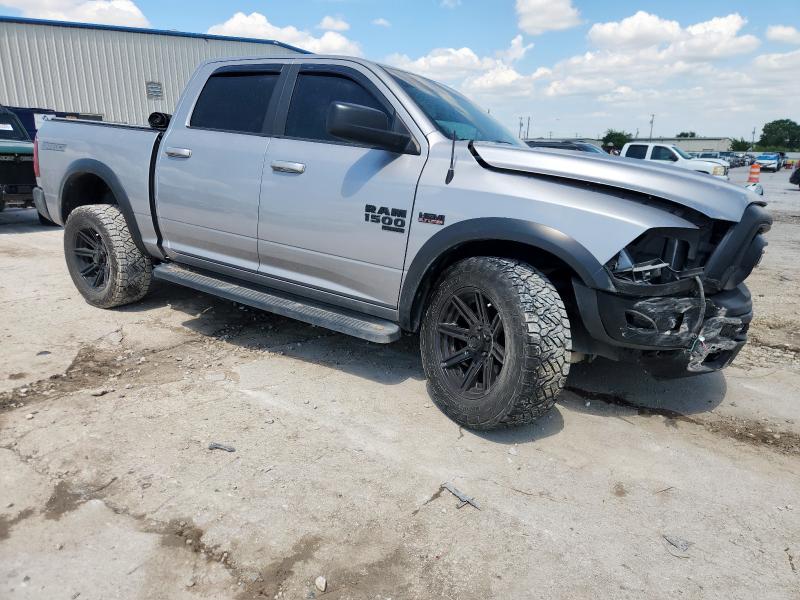 1C6RR6LT9KS697740 - 2019 RAM 1500 CLASSIC SLT Արծաթագույն լուսանկար 4