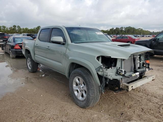 3TMAZ5CN2KM112149 - 2019 TOYOTA TACOMA DOUBLE CAB GRAY photo 4