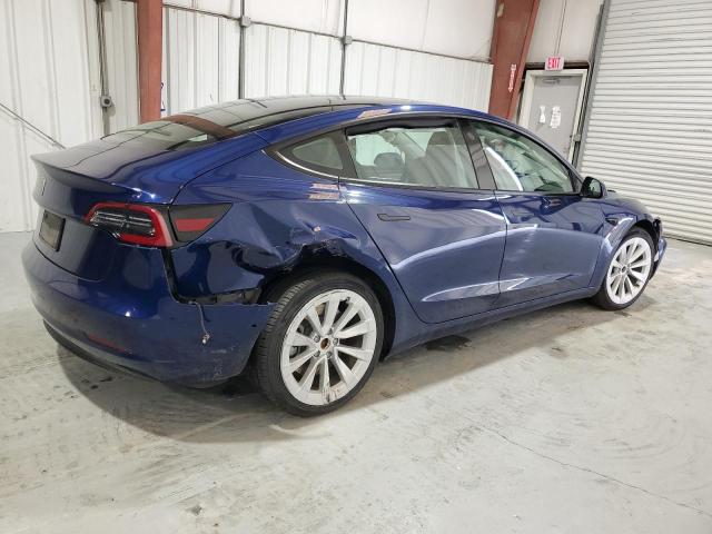 5YJ3E1EA3NF372592 - 2022 TESLA MODEL 3 BLUE photo 3