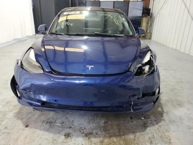 5YJ3E1EA3NF372592 - 2022 TESLA MODEL 3 BLUE photo 5