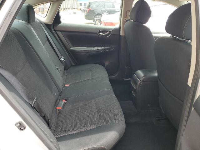 3N1AB7AP3KY310853 - 2019 NISSAN SENTRA S 银色 照片 10