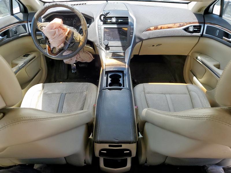 3LN6L2GK5DR808253 - 2013 LINCOLN MKZ WHITE photo 8