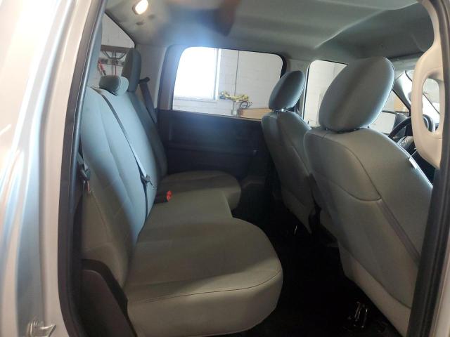 1C6RR7KG8HS633529 - 2017 RAM 1500 ST SILVER photo 10