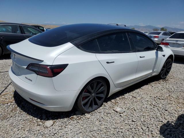 5YJ3E1EB7JF072704 - 2018 TESLA MODEL 3 WHITE photo 3