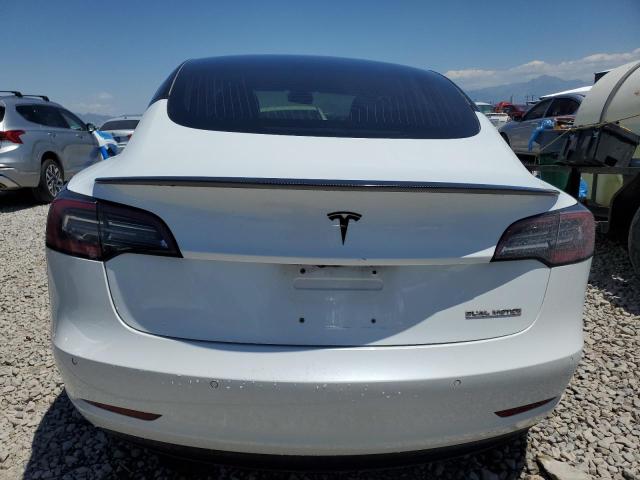 5YJ3E1EB7JF072704 - 2018 TESLA MODEL 3 WHITE photo 6