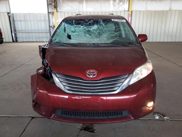 5TDYZ3DC2HS886880 - 2017 TOYOTA SIENNA XLE RED photo 5