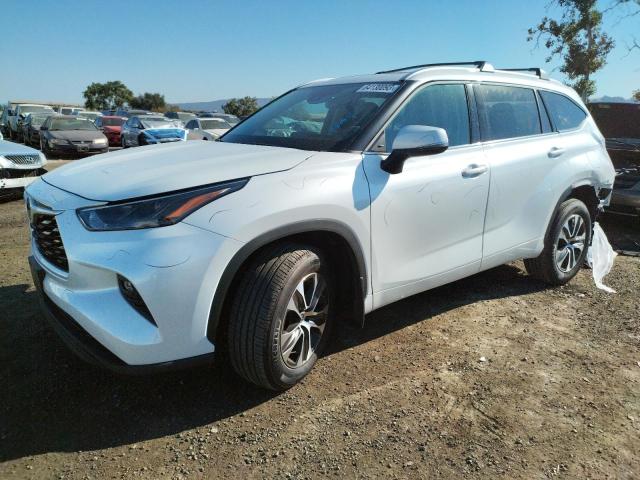 5TDHZRBH3NS566495 - 2022 TOYOTA HIGHLANDER XLE Սպիտակ լուսանկար 1