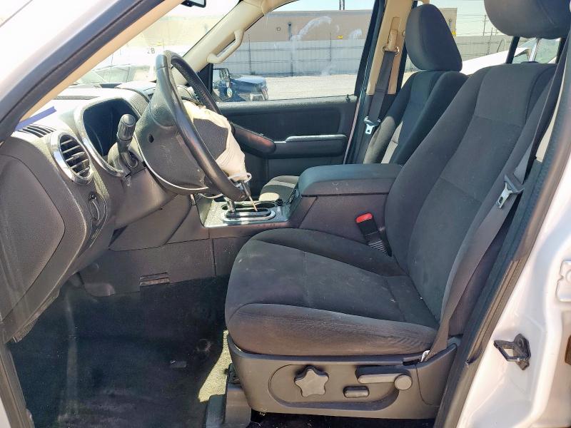 1FMEU6DE7AUA81491 - 2010 FORD EXPLORER XLT 白色 照片 7