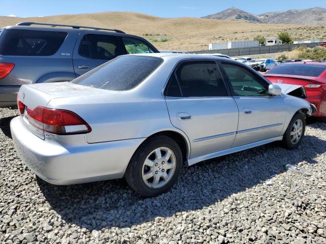 JHMCG66842C023726 - 2002 HONDA ACCORD EX SILVER photo 3