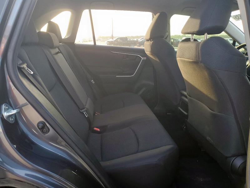 JTMH1RFV8LD046096 - 2020 TOYOTA RAV4 LE GRAY photo 11